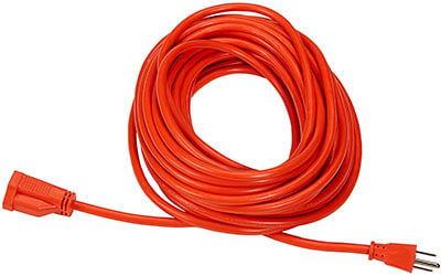 AmazonBasics 16/3 Vinyl Outdoor Extension Cord