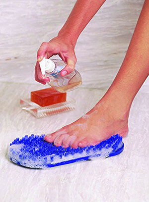 Body & Sole Shower Foot Scrubber